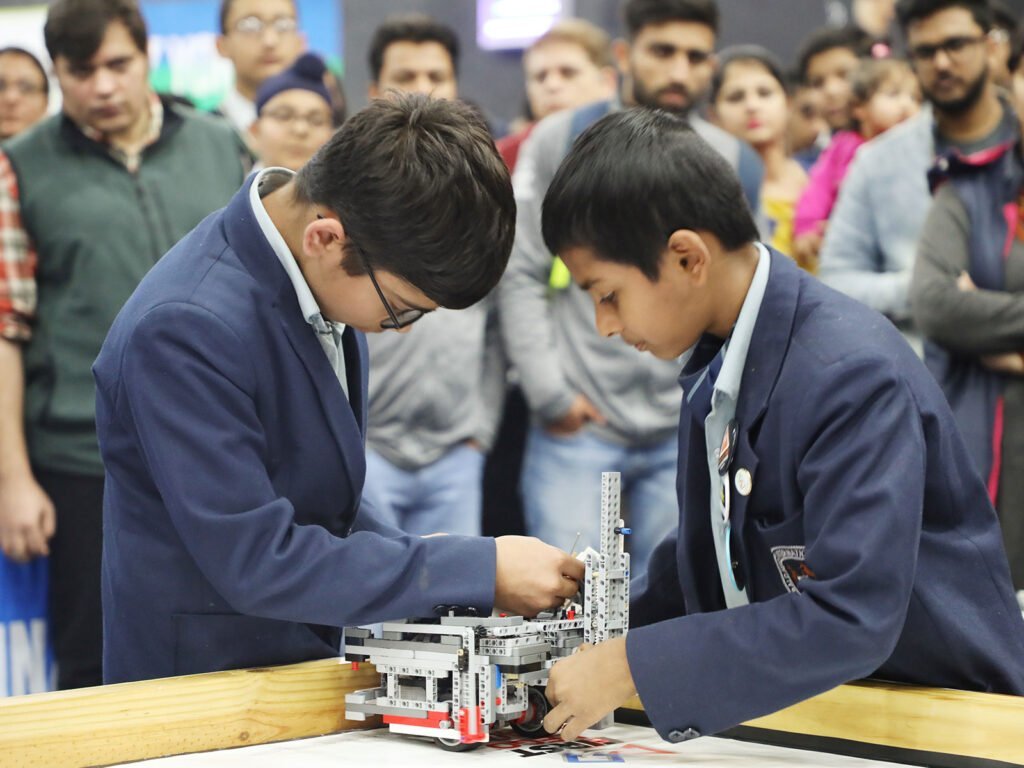 INTERNATIONAL-ROBOTICS-COMPETITION-first-lego-league-india-stem-foundation